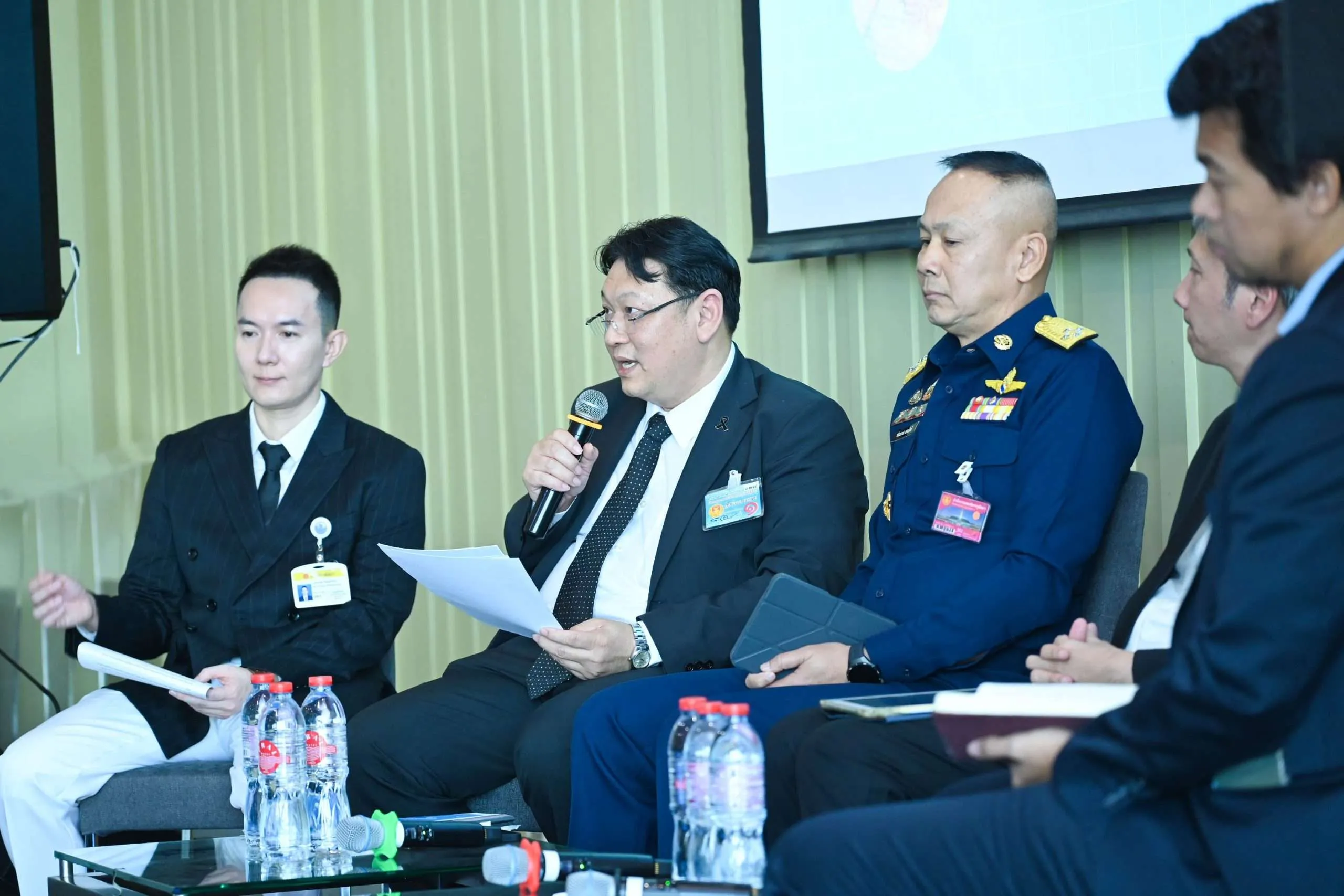 พงศ์ปราชญ์ มากแจ้ง